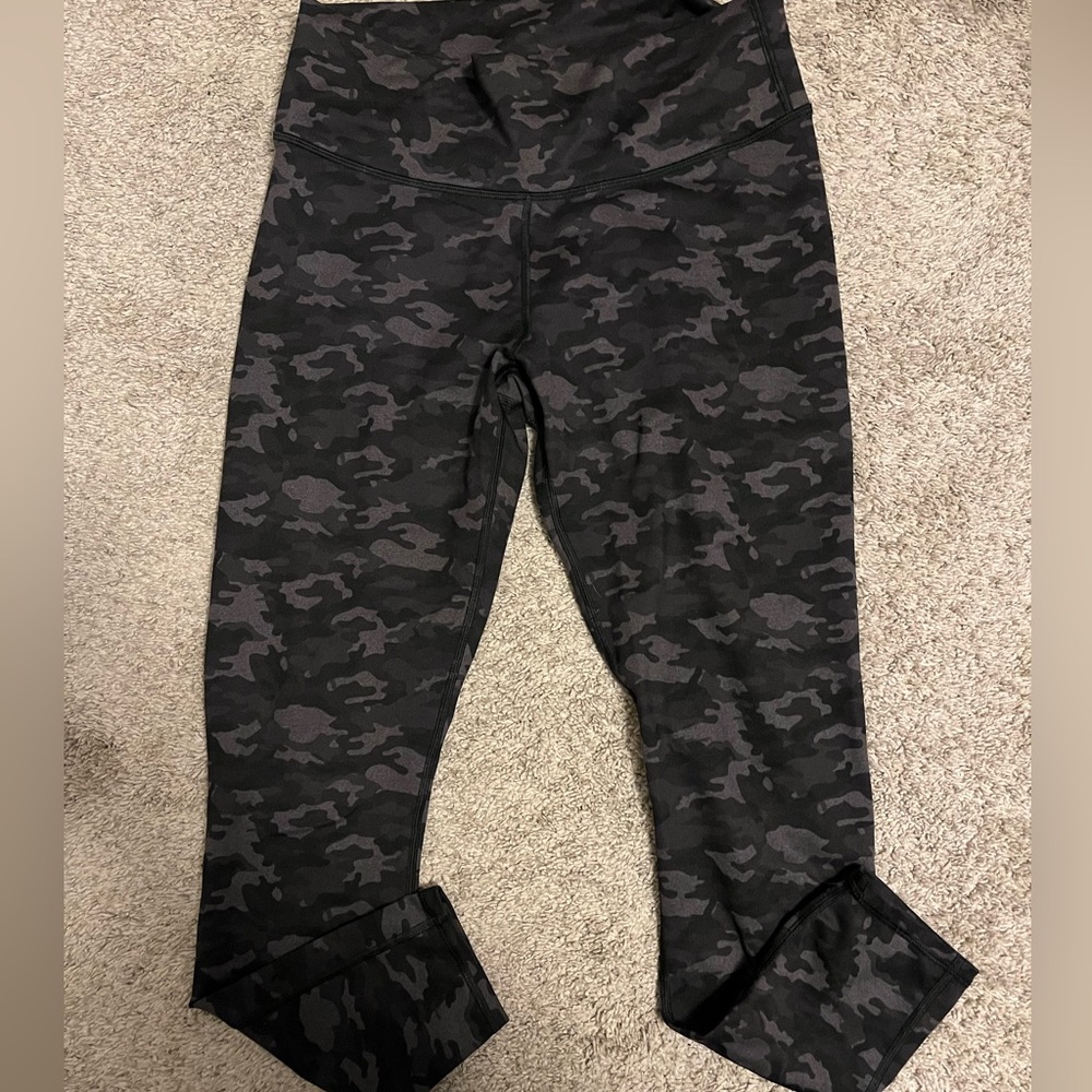 Fabletics Camo Womens Leggings